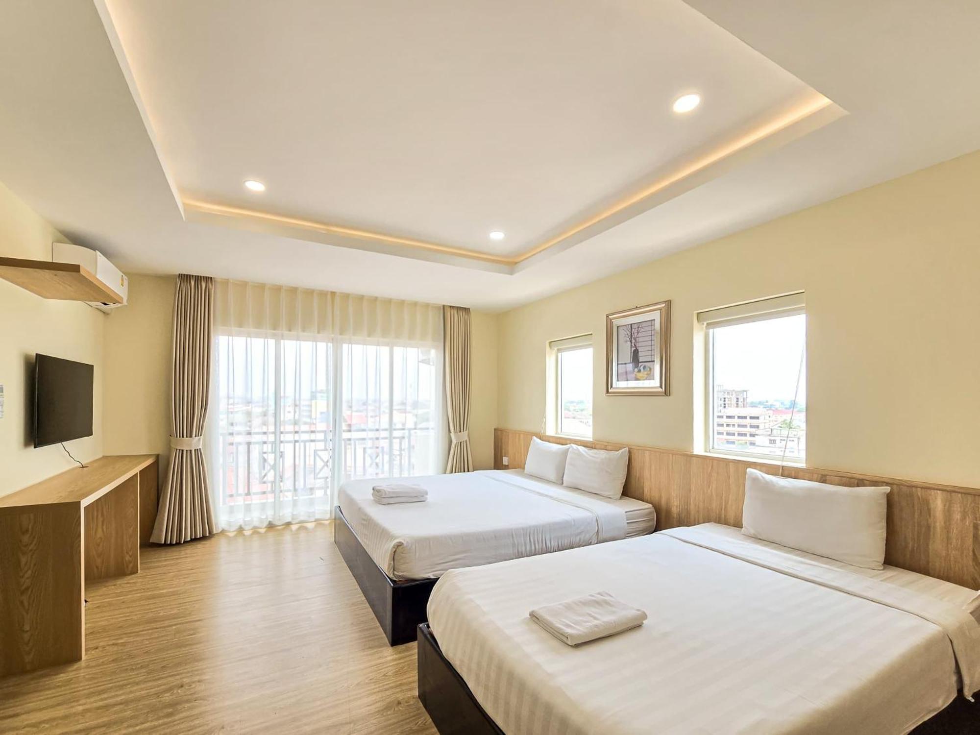 Douangchan Plaza Hotel Vientiane Dış mekan fotoğraf